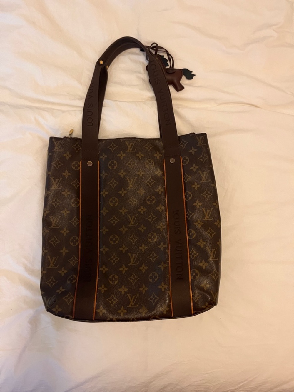 Louis Vuitton Monogram Canvas Vertical Messenger Tote in Brown - Picture 2 of 5